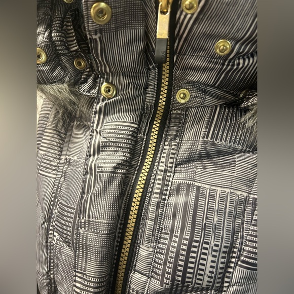 Lole Women's Gray Plaid Ski Jacket with Fur Hood - Picture 2 of 12